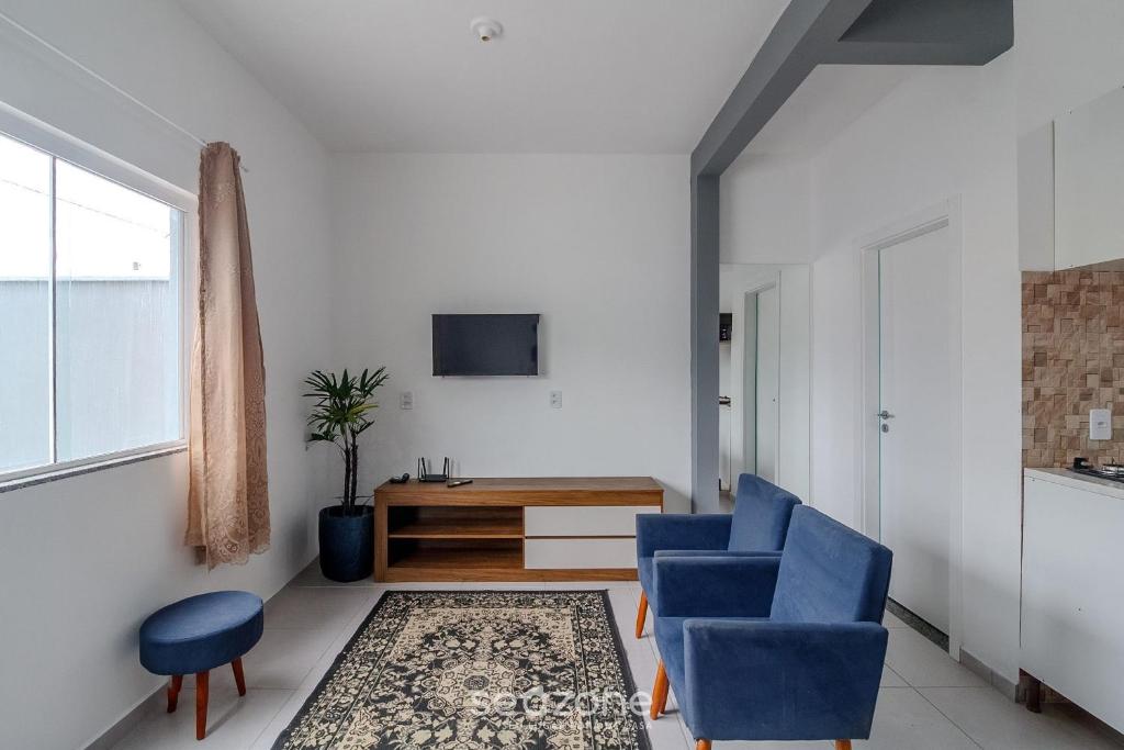 Μια τηλεόραση ή/και κέντρο ψυχαγωγίας στο Casa 1Q c/ churrasq. garagem em Penha JCS0004