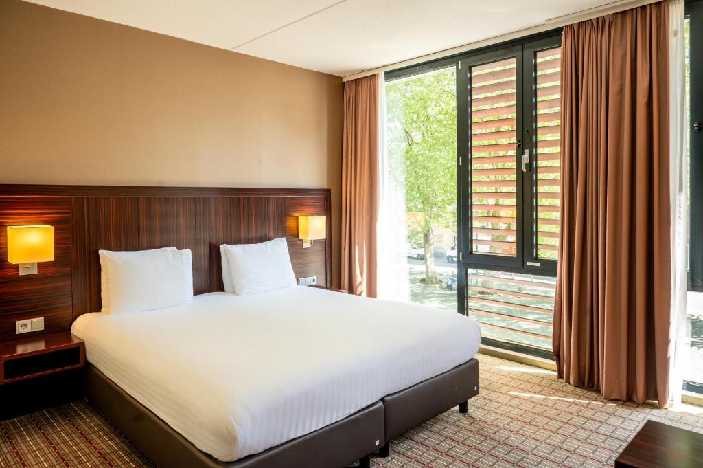 Crowne Plaza Maastricht by IHG - Resim 6