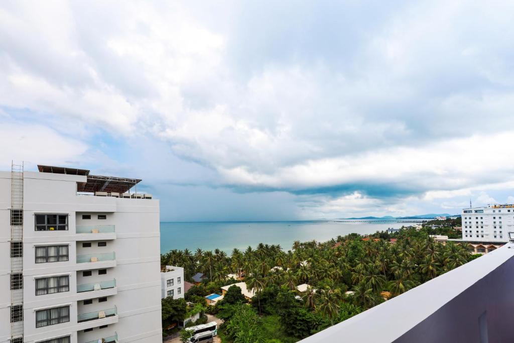 Phòng Deluxe Có Giường Cỡ King