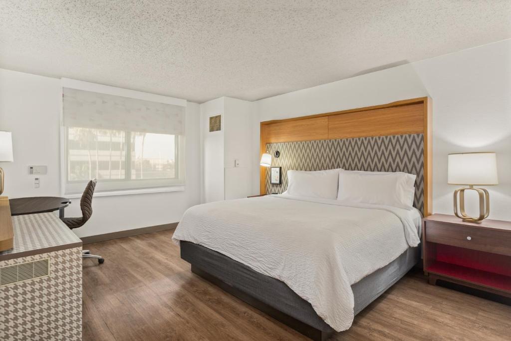 Holiday Inn Tampa Westshore - Airport Area, an IHG Hotel - 