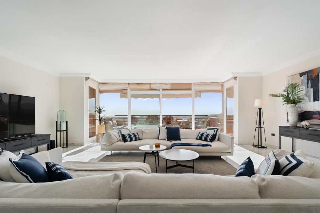 Luxury 3 bed apartment in Magna Marbella