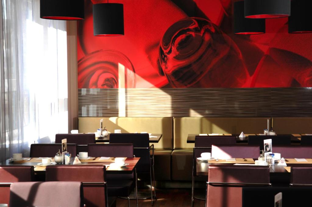 IntercityHotel Hamburg Altona - Resim 25