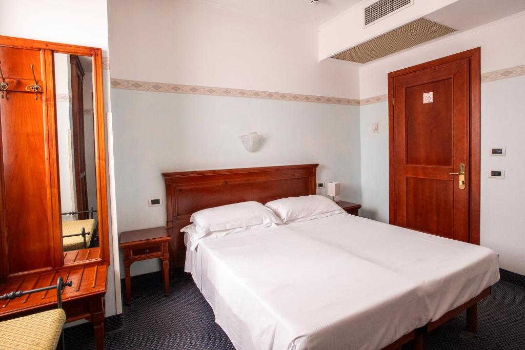 Hotel Russo Palace - 双人间