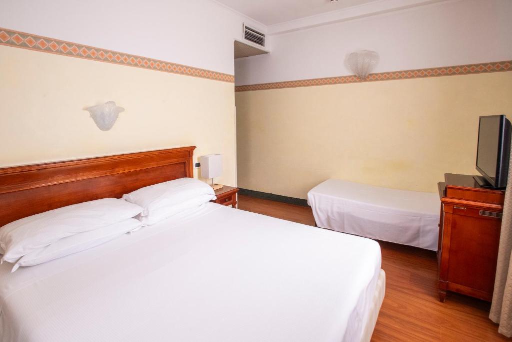 Hotel Russo Palace - 三人间