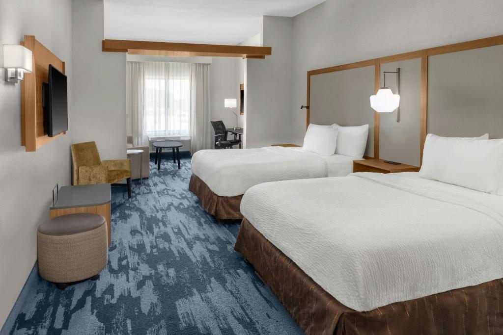 Fairfield Inn & Suites by Marriott Atlanta Acworth - Suite Queen Con Due Letti Queen, Vasca Da Bagno E Divano Letto - Accessibile Alla Mobilità/Accessibile Ai Sensi