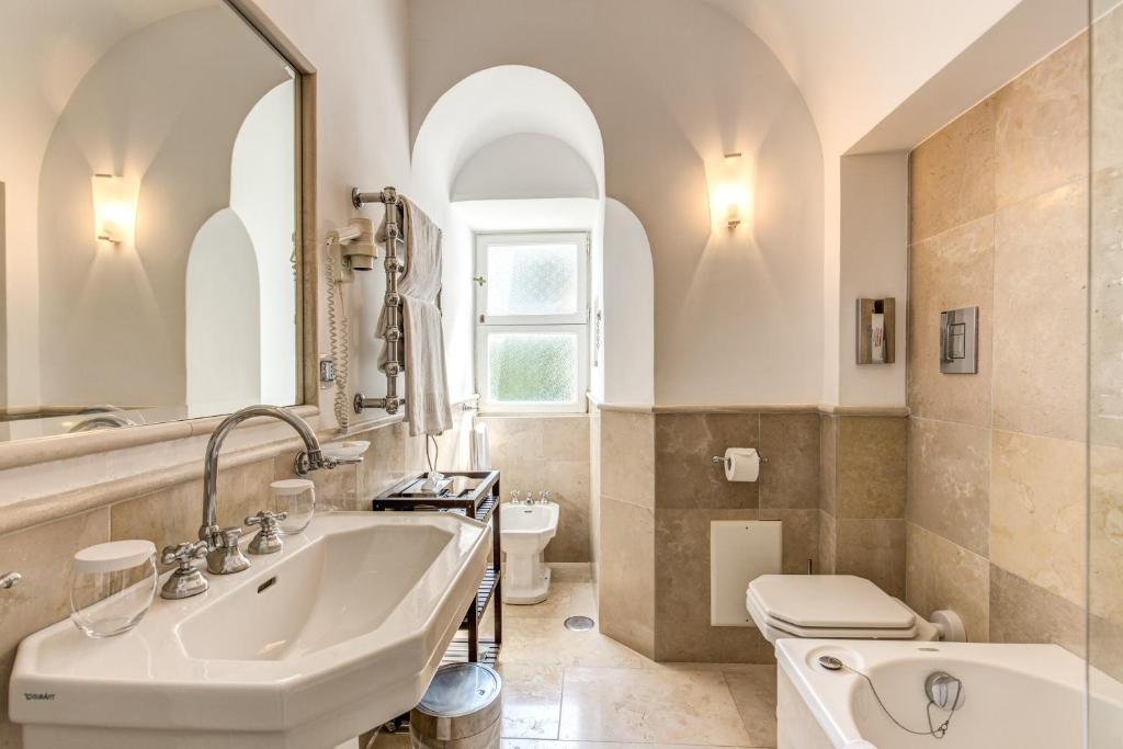 Un baño de Villa Calypso