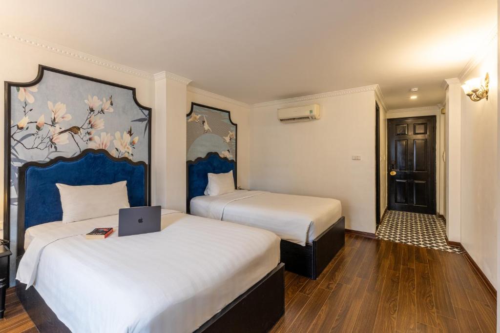 Phòng Deluxe 4 Người