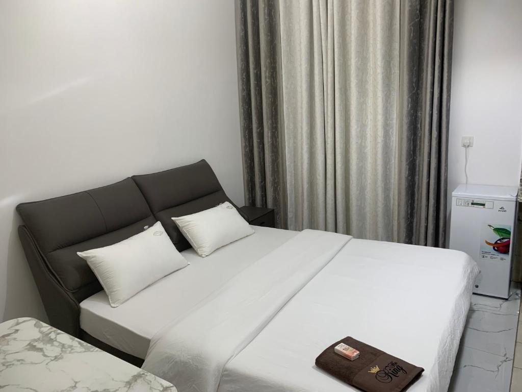 Una cama o camas en una habitación de One bedroom apartment with balcony