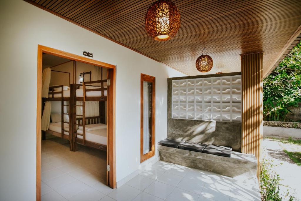 Nuansa Penida Hostel - 11