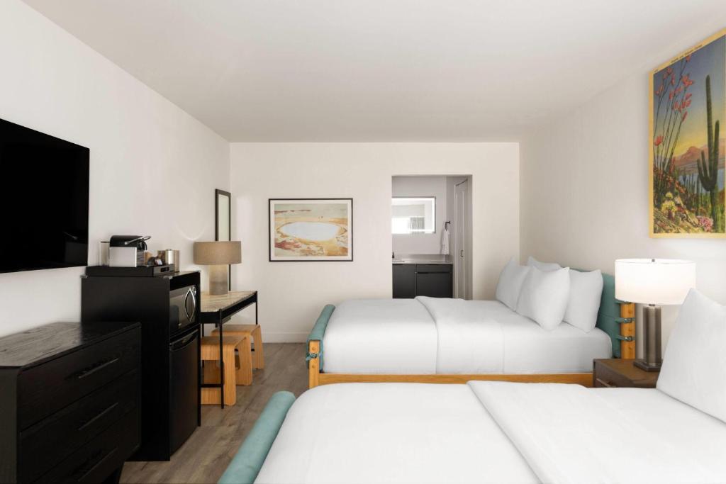 Papago Scottsdale by Reside, Trademark Collection by Wyndham photo