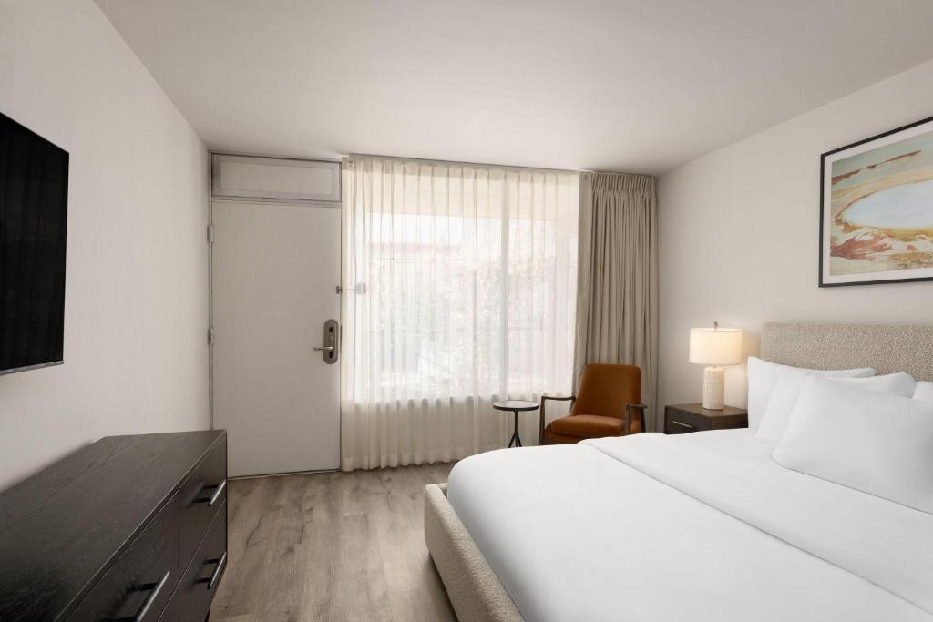 Papago Scottsdale by Reside, Trademark Collection by Wyndham photo