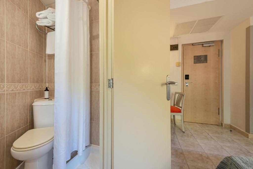 Playas del Rey - Economy Double Room