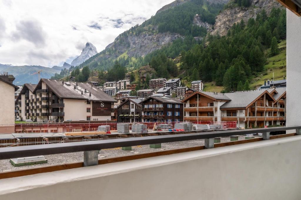 Center Studio Zermatt by Inspiring places Zermatt