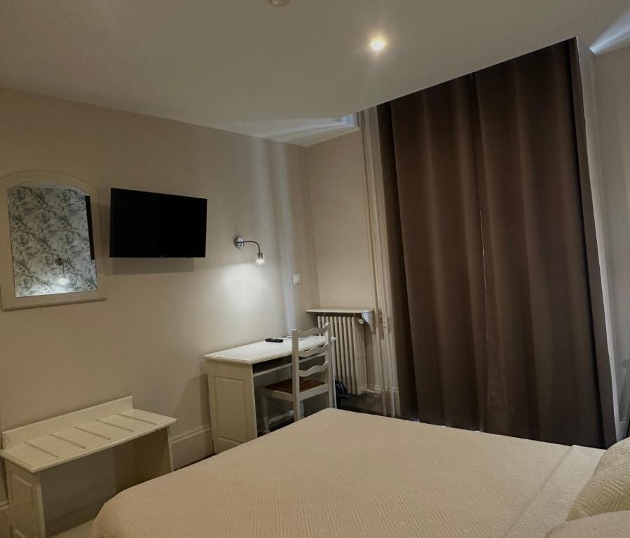 Hotel Azur - Resim 12