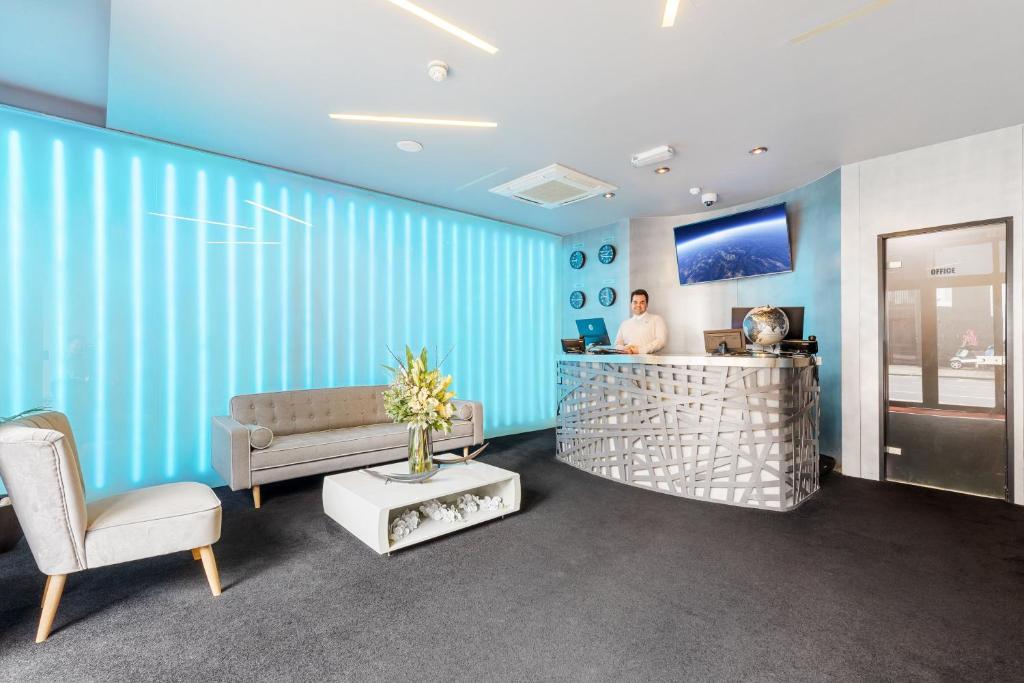 The Bryson Hotel - Resim 28