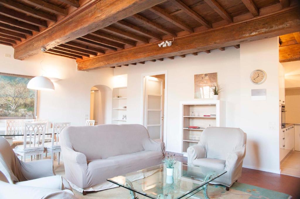 Tornabuoni Classic Apartment