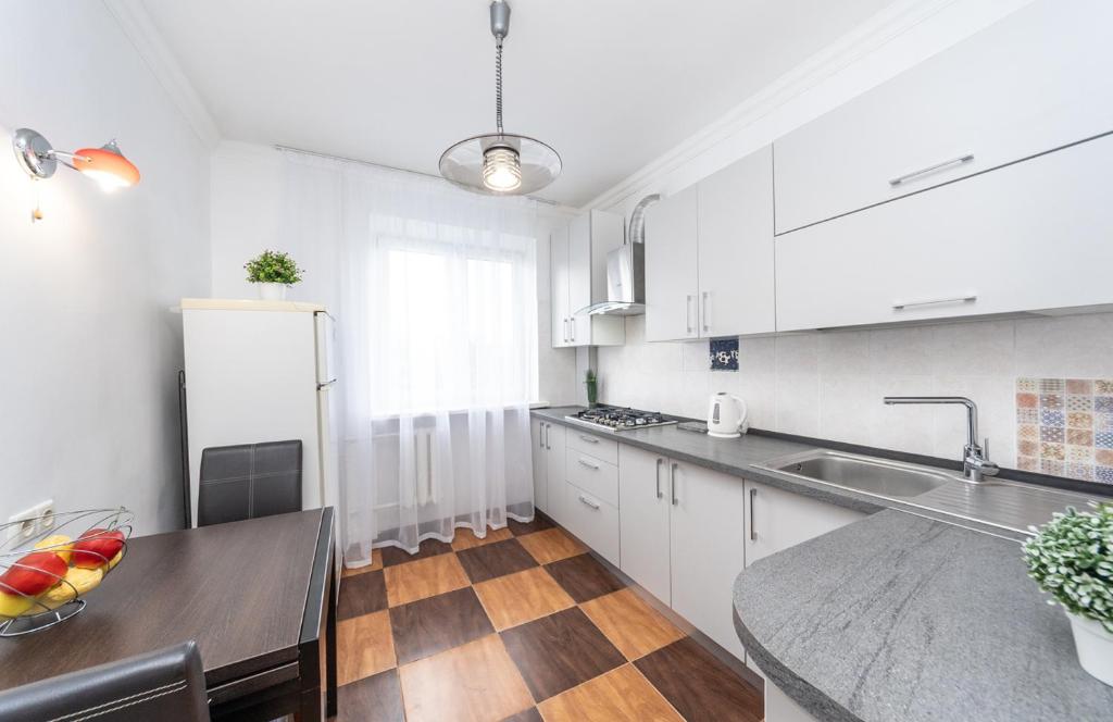 2 rooms Lux Apartment near The Gulliver Mall фото 4