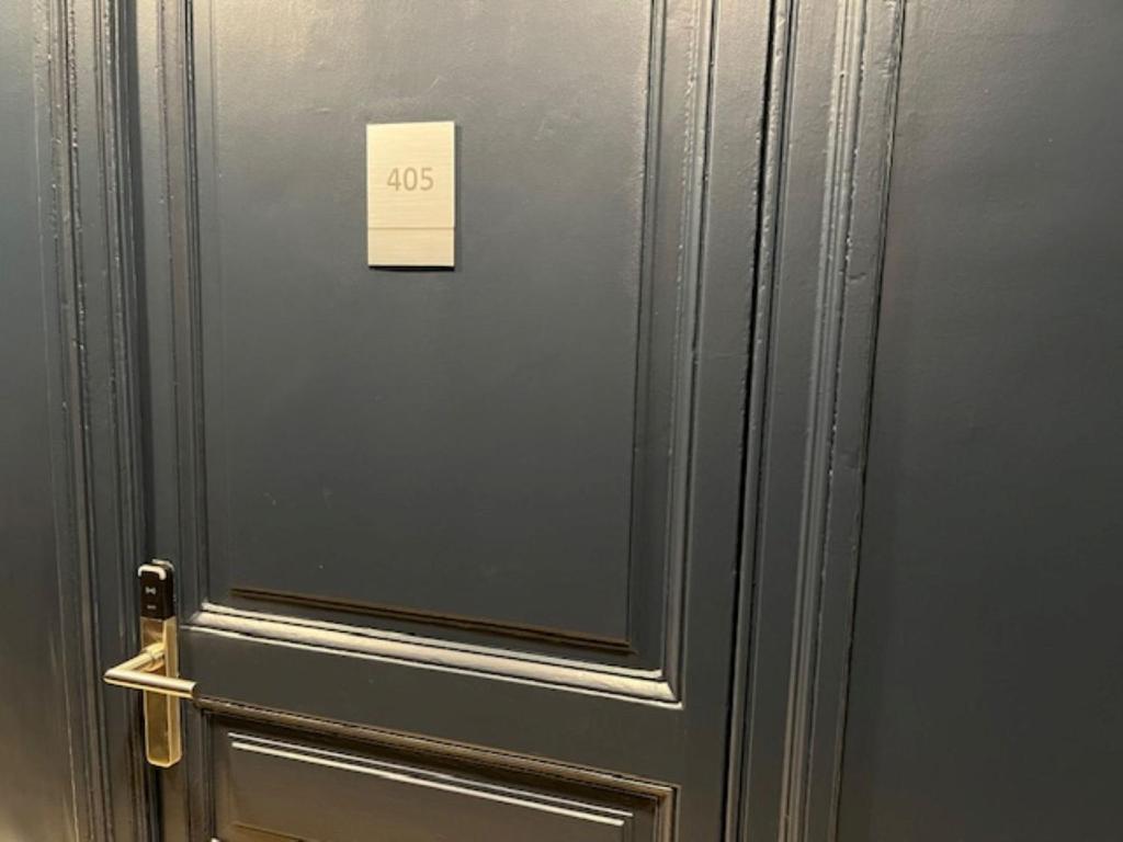 Hostal Iznájar Barcelona - Resim 14