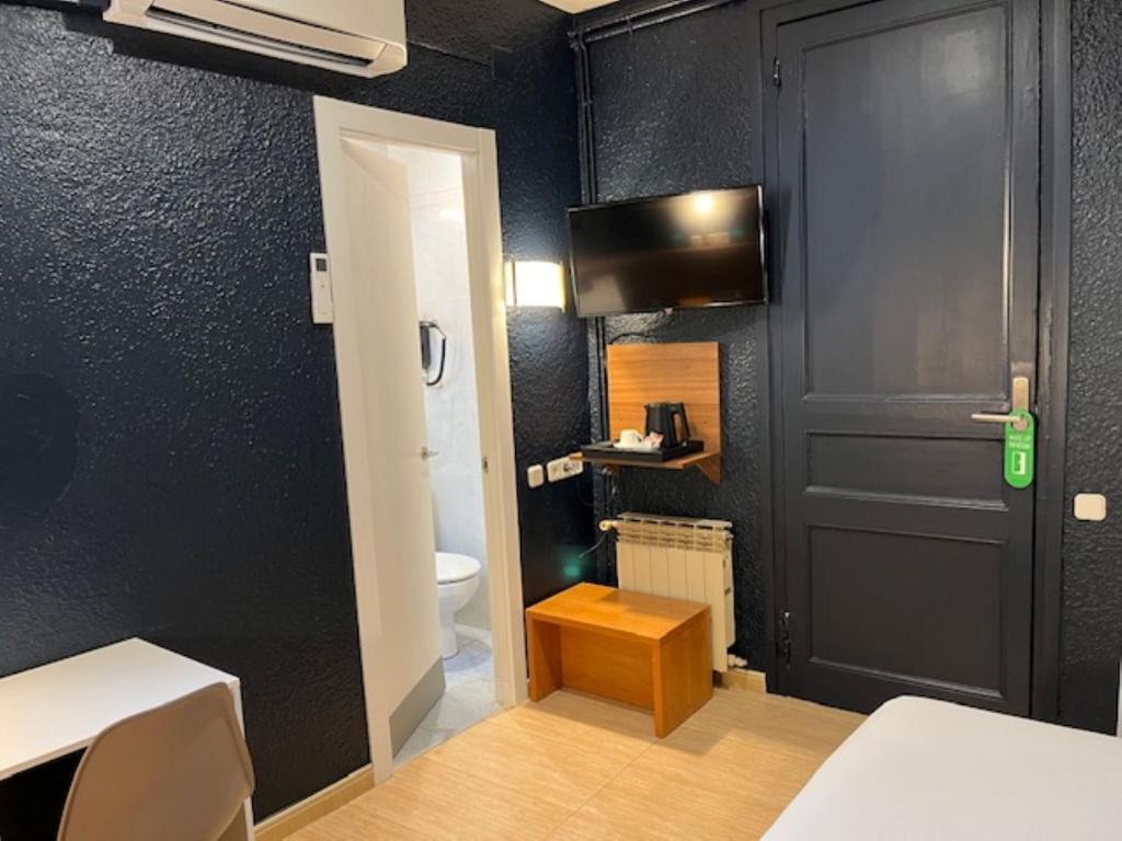 Hostal Iznájar Barcelona - Resim 19