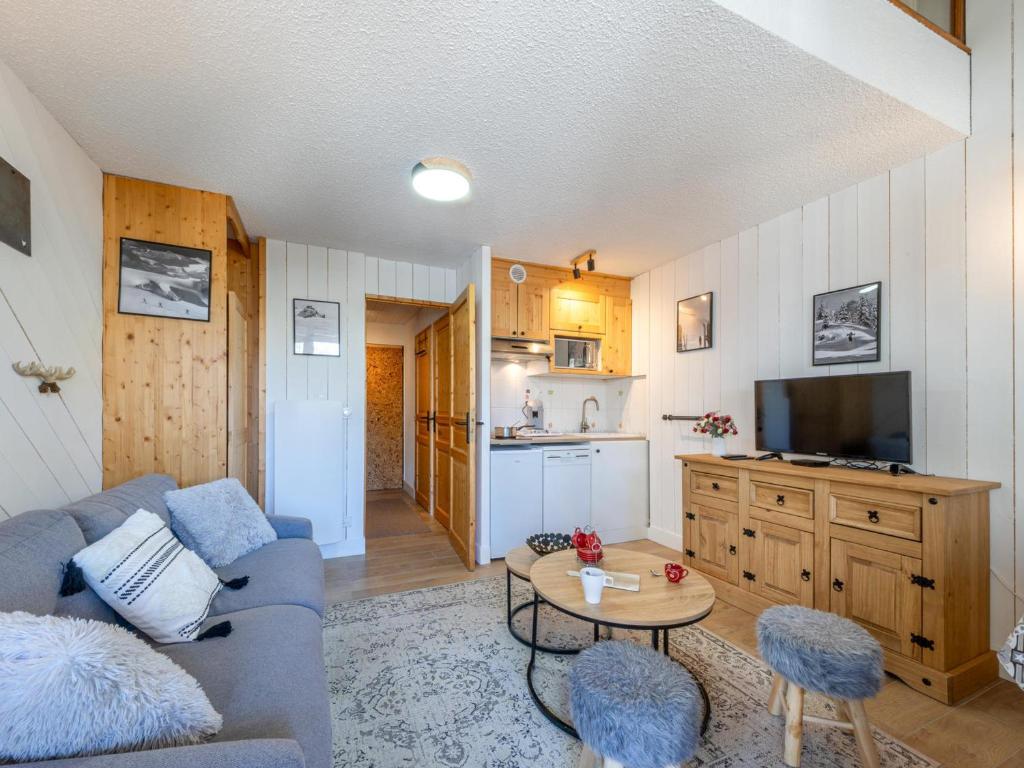 Studio agréable avec mezzanine, balcon et proche commodités à Val-d'Isère - FR-1-694-296