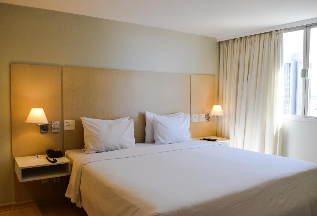  América Bittar Hotel