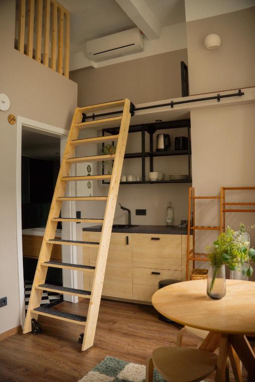 The Charming by Curt Suites - 6