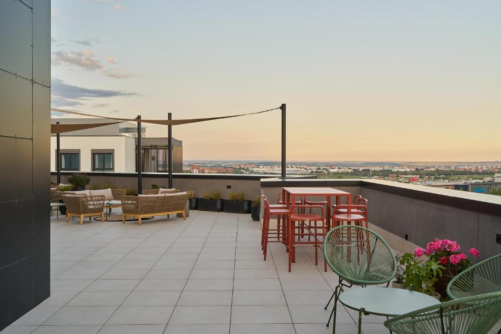 Node Madrid Carabanchel - Resim 26