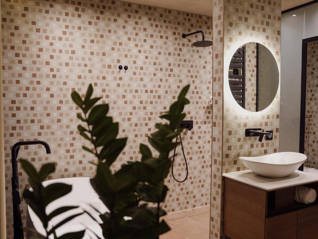 Zyra boutique hotel - Habitación Doble Deluxe Con Balcón