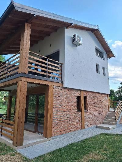Banja na Drini - Lux vikendice, apartmani, na obali reke - One-Bedroom House