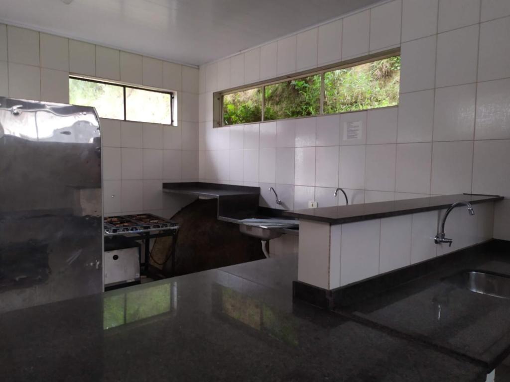 Dapur atau dapur kecil di Espaço Sausalito