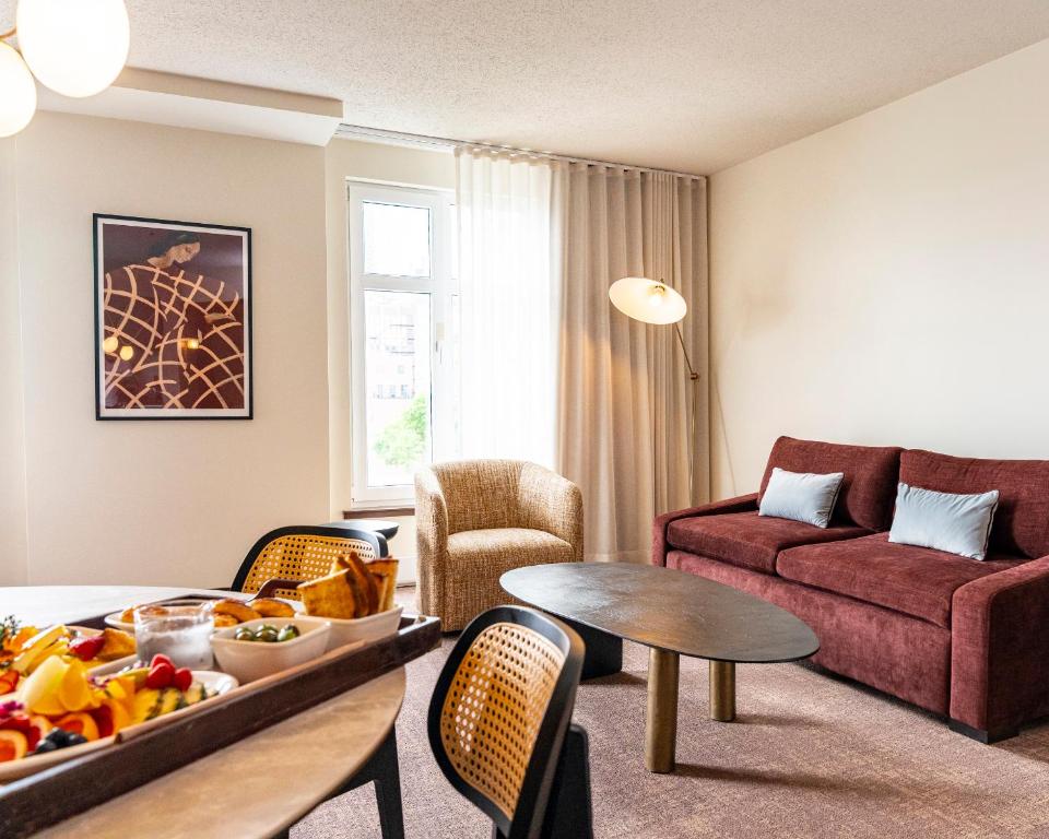 
Single Room with Terrace
