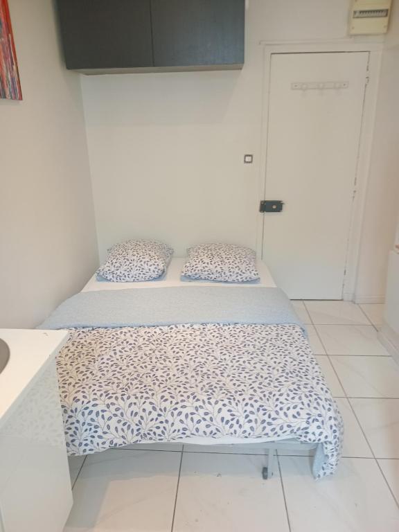 Chambre proche centre et metro, Paris (updated prices 2025)