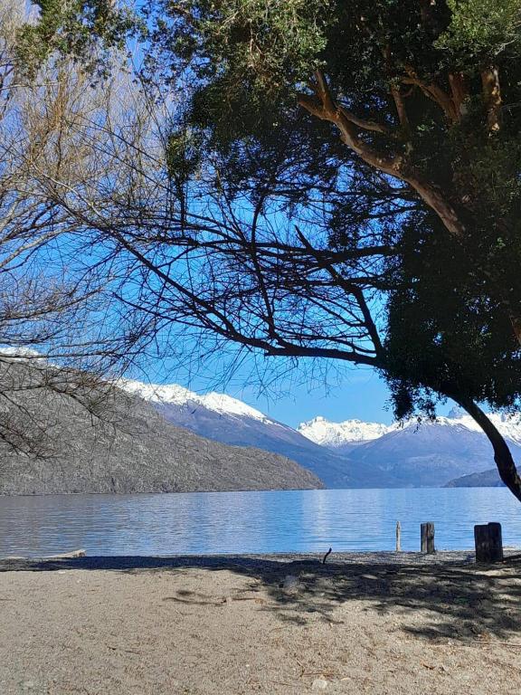 Departamento a metros del lago y con vista a las montañas - Lago Pueblo