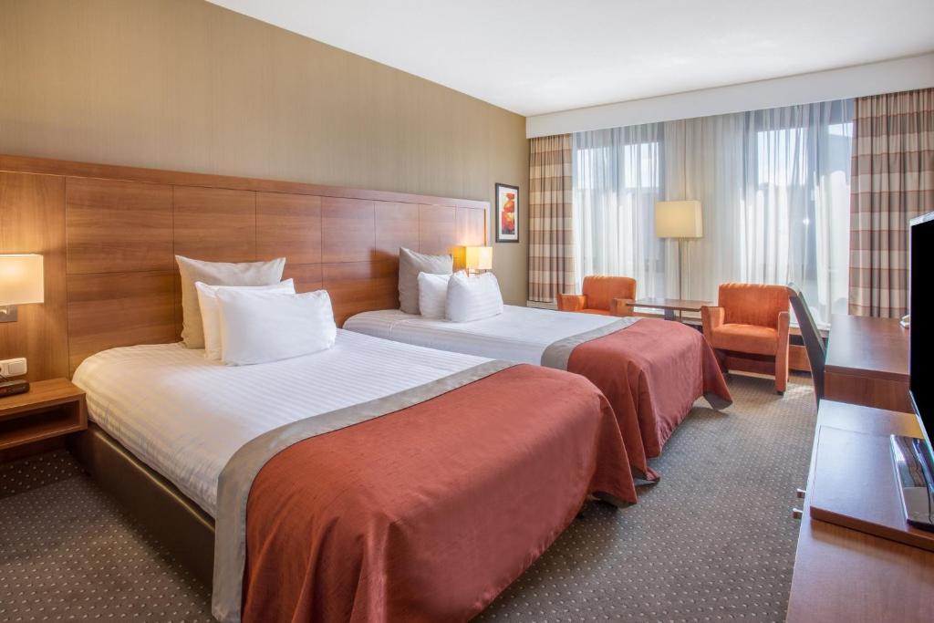 Crowne Plaza Maastricht by IHG - Resim 42
