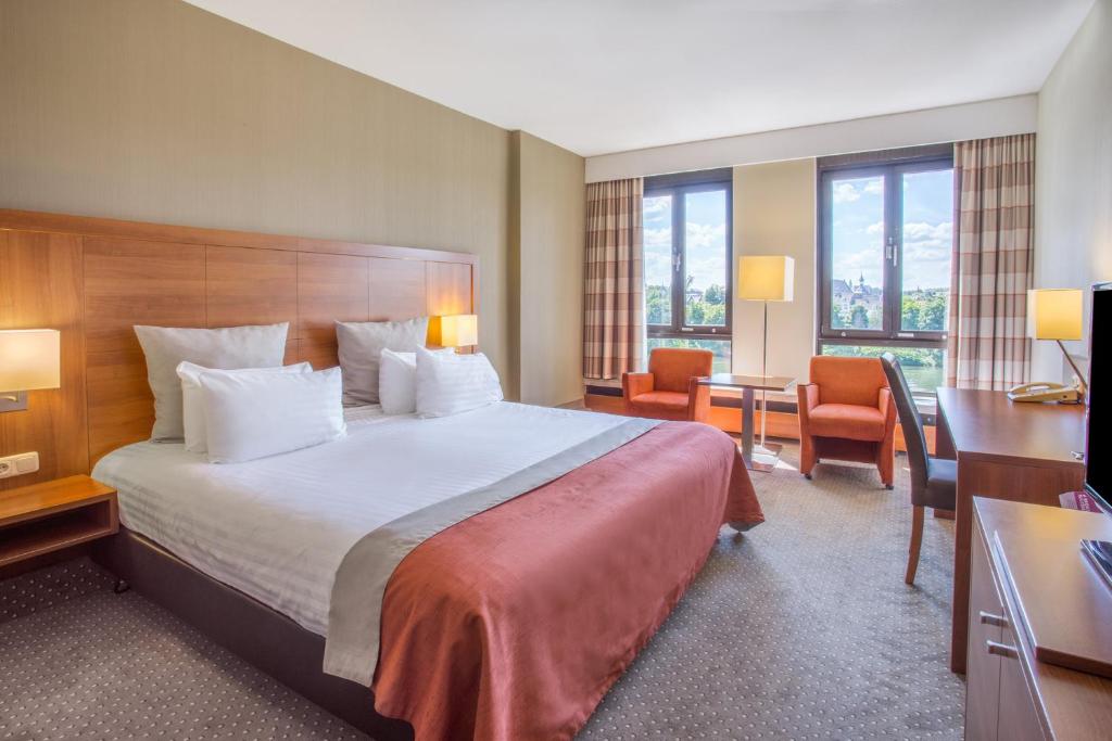 Crowne Plaza Maastricht by IHG - Resim 40