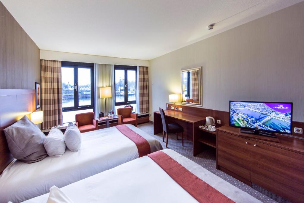 Crowne Plaza Maastricht by IHG - Resim 31