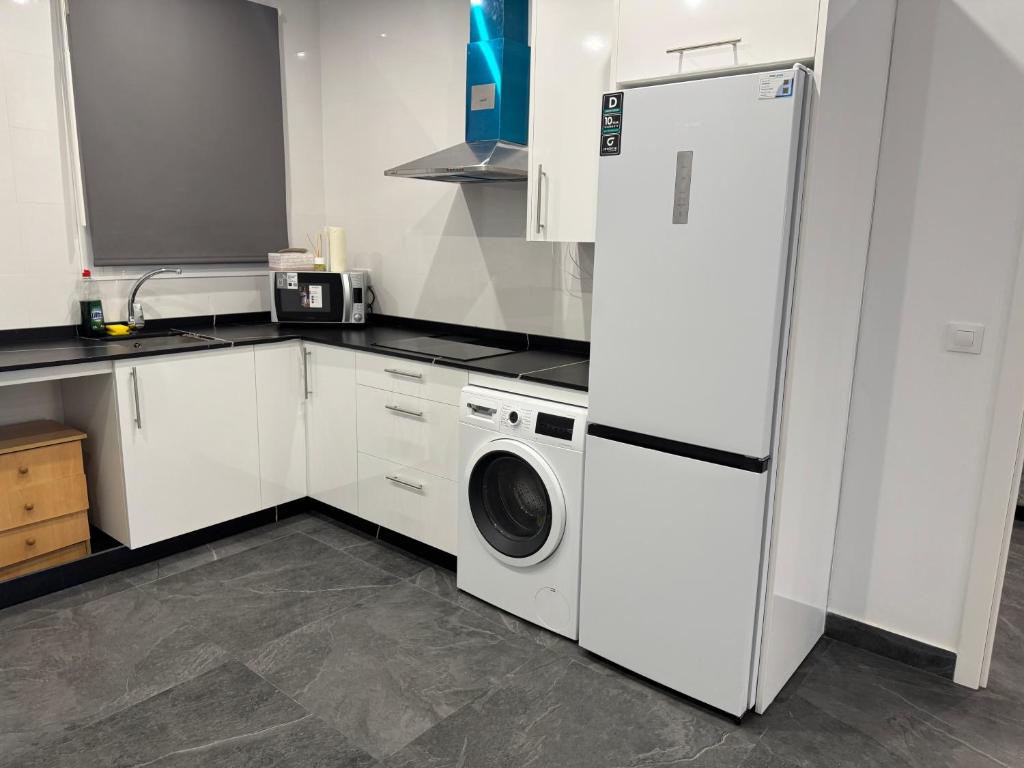 FastLatin Home Sevilla - Resim 4