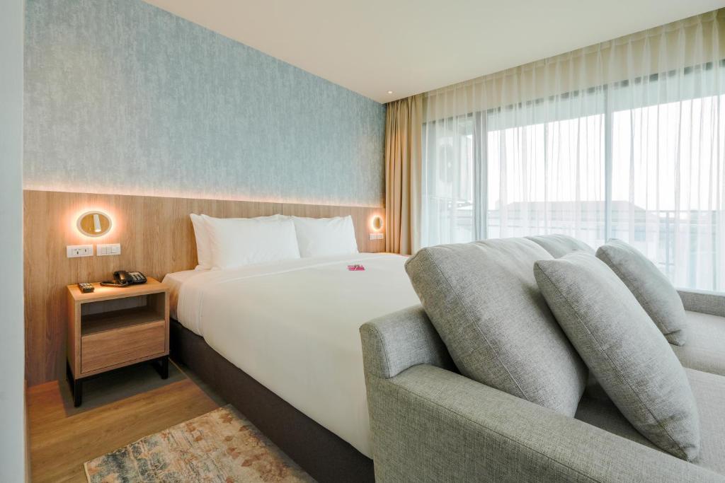 GLOW Bangkok Riverside - Resim 3