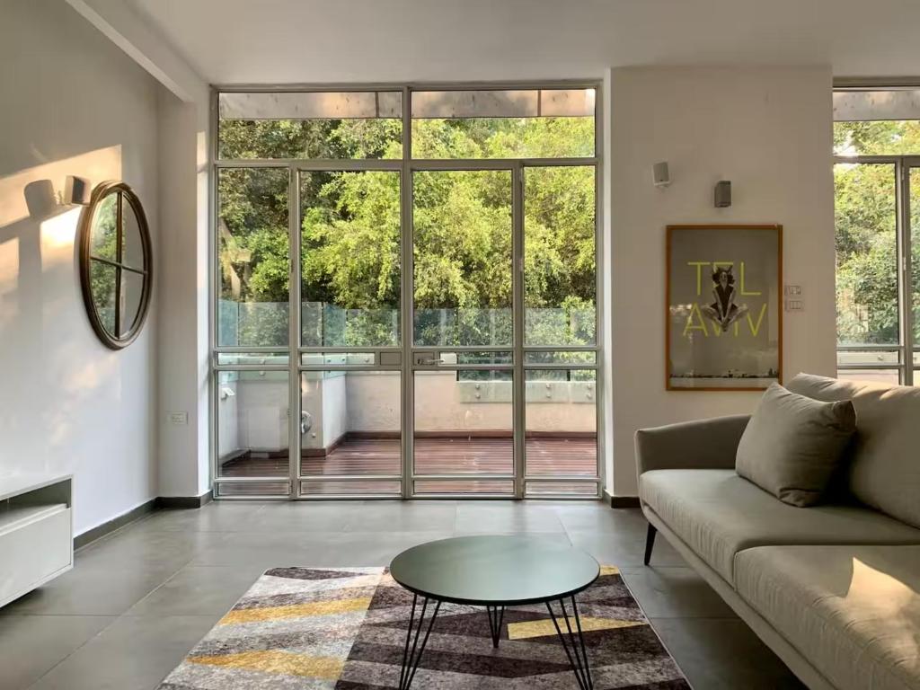 Picture of Quiet and private 3BR penthouse near Park, Tel Aviv (updated prices 2026)