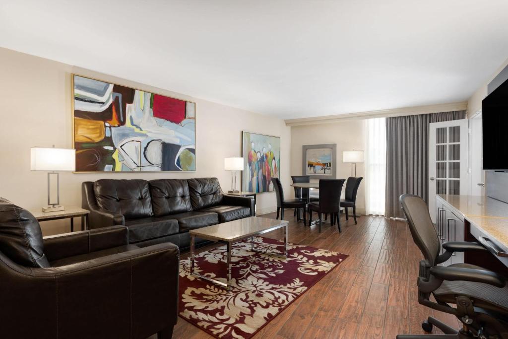 Wyndham Riverfront Hotel - Suite King De Dos Habitaciones