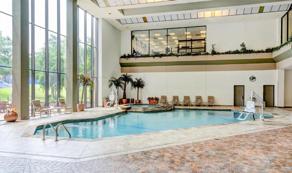 Hilton DFW Lakes Executive Conference Center photo