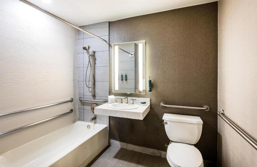 Hilton DFW Lakes Executive Conference Center - 