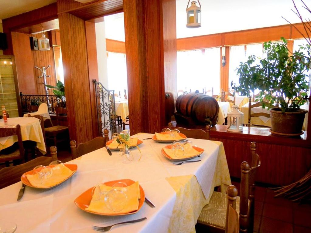 Fotografie z fotogalerie ubytování Albergo Ristorante Canetta v destinaci Premeno