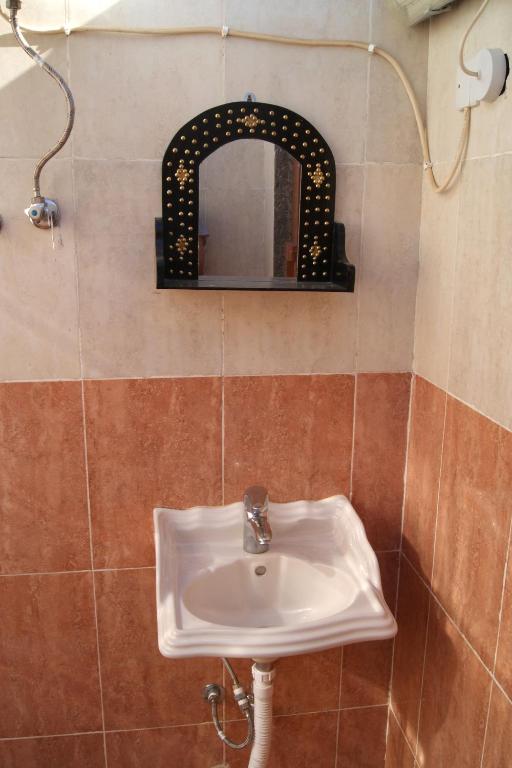 Bagno di Desert Retreat Camp