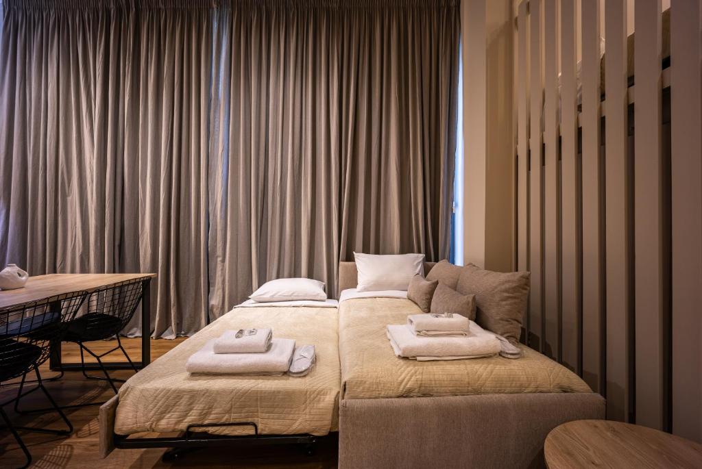 Bliss Luxury Apartments - 16