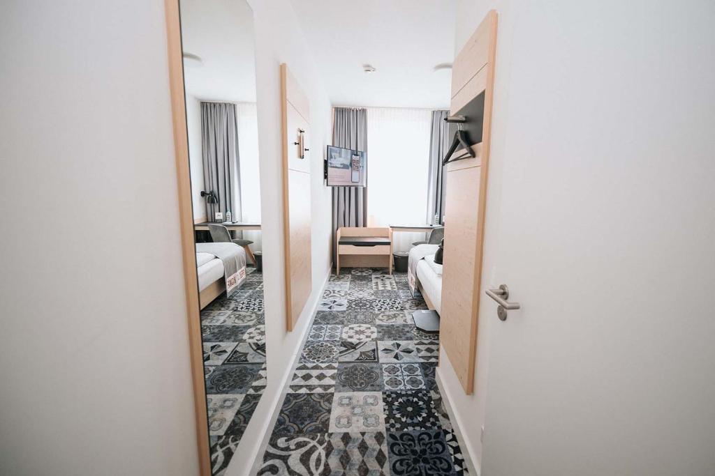 Coffee Fellows Hotel München-Freiham - Resim 6