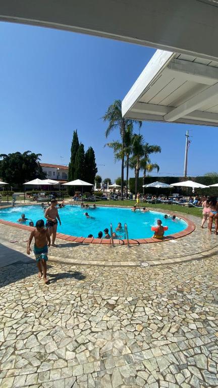 Hotel ausonia
