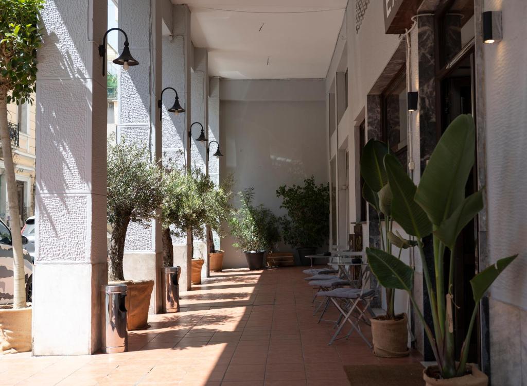 The Square Hotel by X&N - Resim 38