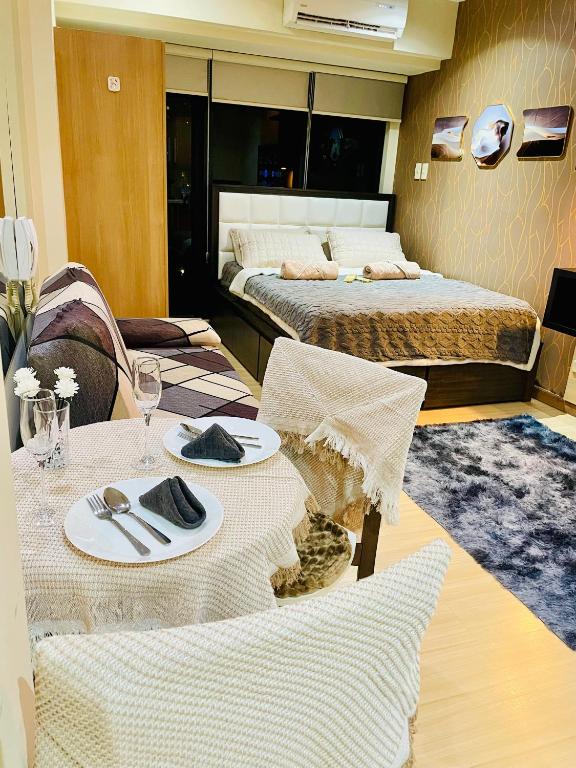 Poblacion Stay with Pool Gym Jacuzzi and Pool Table