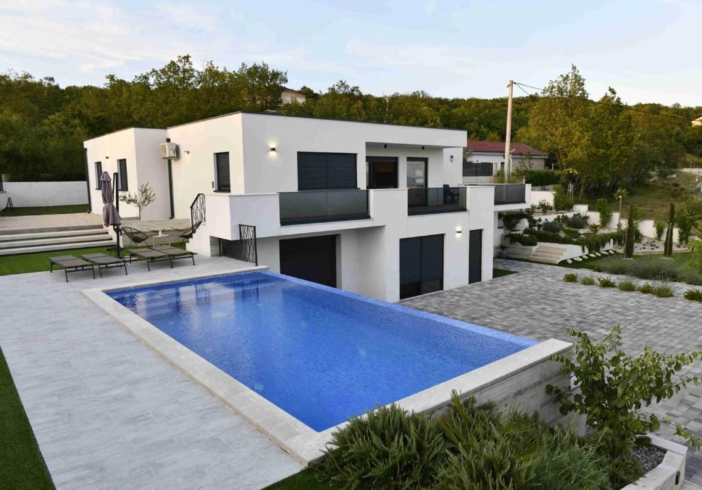 Πισίνα στο ή κοντά στο Luxury villa Neptune near Imotski, private pool